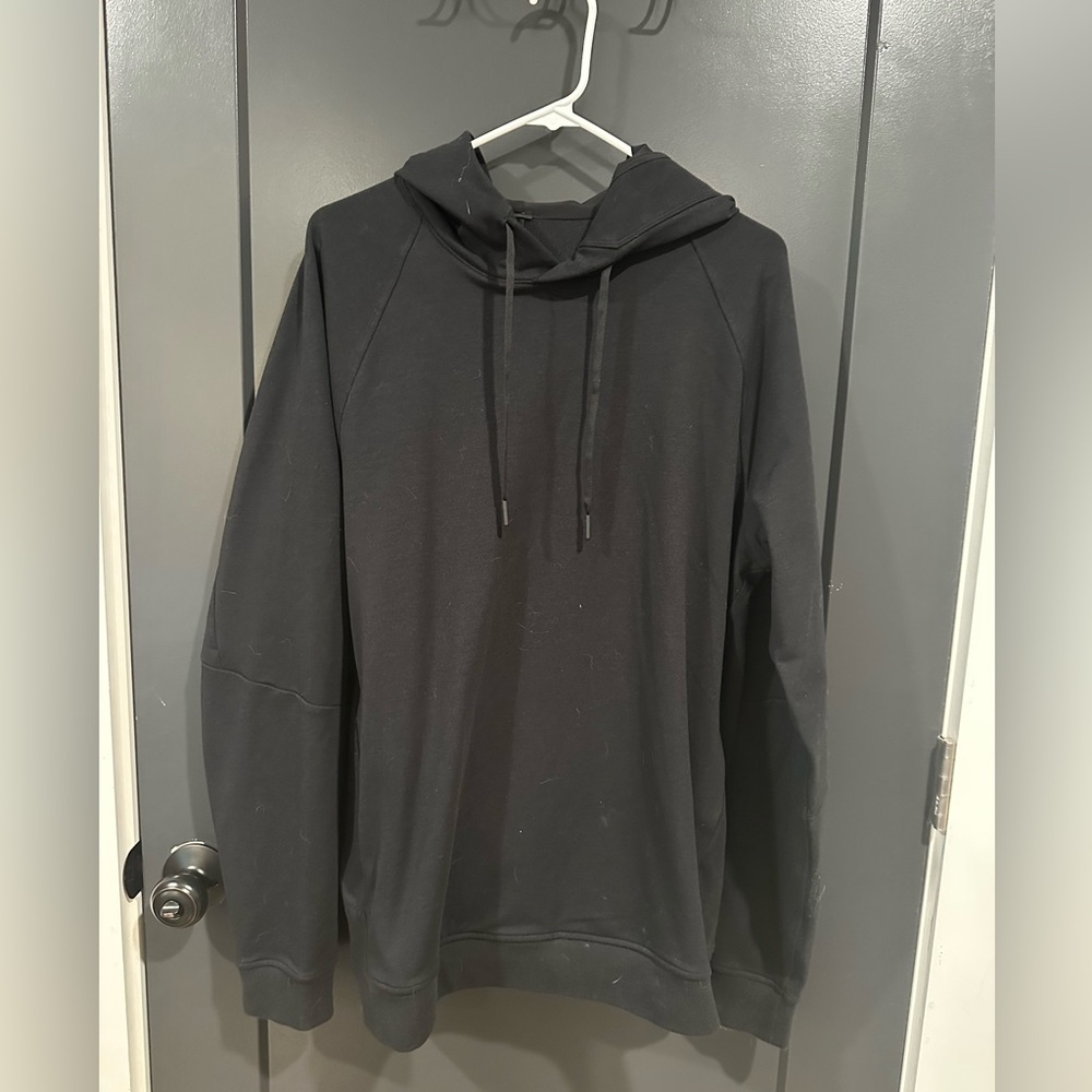 Lululemon Men’s Black Pullover Hoodie
